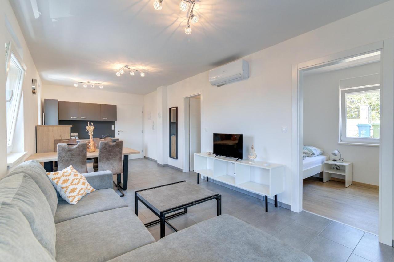 Damar Apartmani Senj  Bagian luar foto